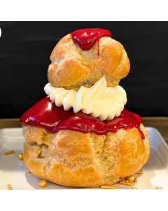 Ruby Chocolate Religieuse